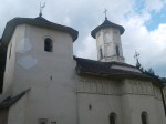 07 Bisericani - Manastirea Veche  1